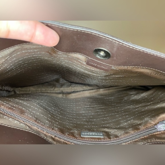 Burberry coated canvas shoulder tote - Picture 10 of 16